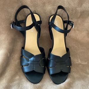 Nine West black wedge sandals 7.5